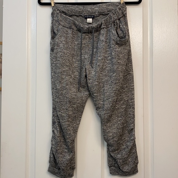 Super cute and flattering cotton relaxed fit Capri sz xs - Picture 5 of 6